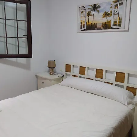 La Gaviota Apartment *